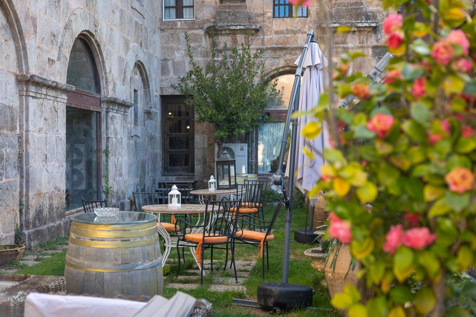 Hosteria Del Monasterio De San Millan San Millán de la Cogolla Exterior foto